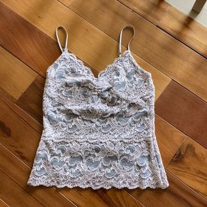 Boston proper gray with pink lace camisole top